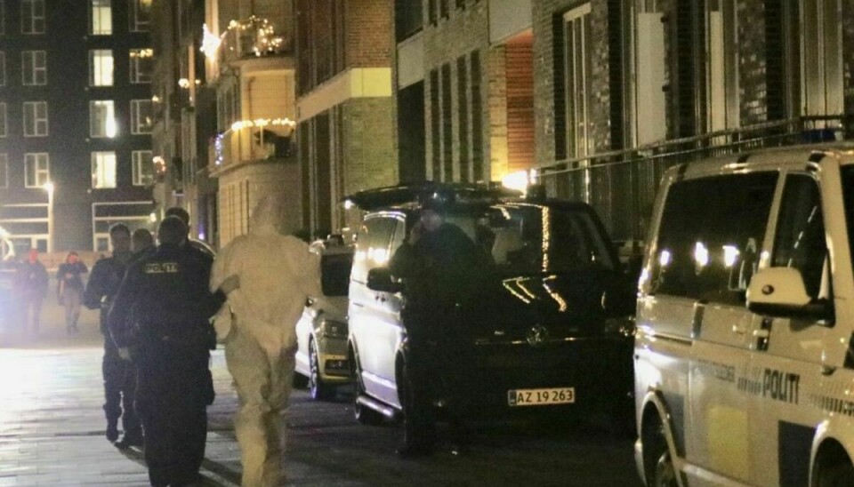 Politiet var massivt til stede natten til onsdag. KLIK VIDERE og se flere billeder. Foto: Presse-fotos.dk