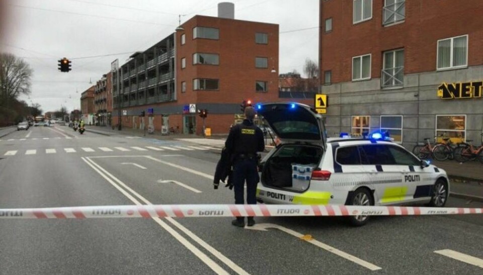 Vej genåbnet efter fund af rørbombe