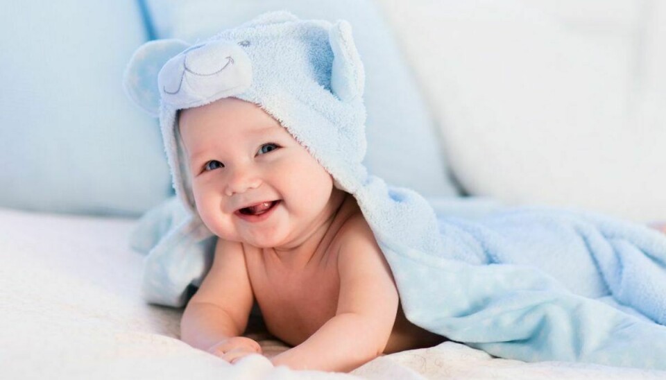 Den fire måneder gamle baby bar ingen præg af at være kommet til skade, lyder det fra politiet. (Foto: Shutterstock)