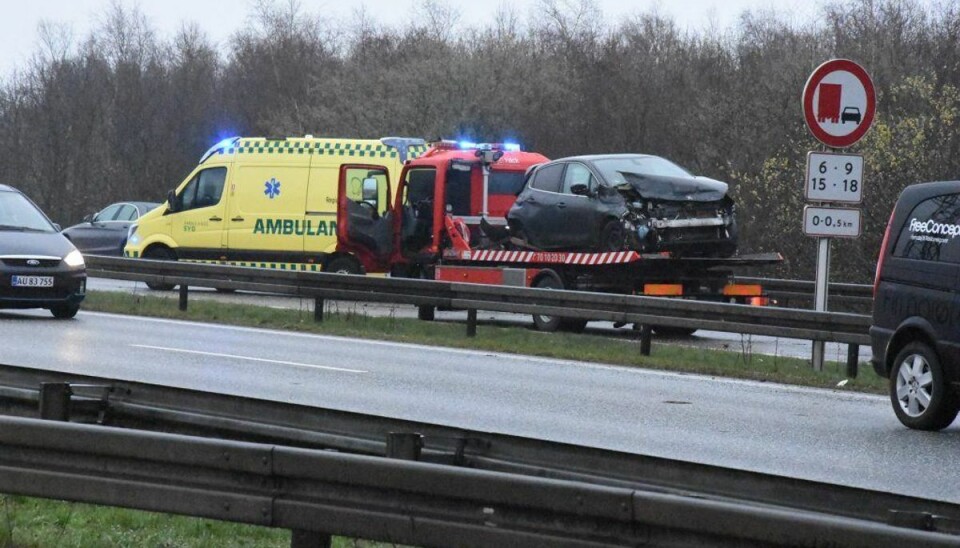 LIGE NU: Kø på motorvej efter uheld