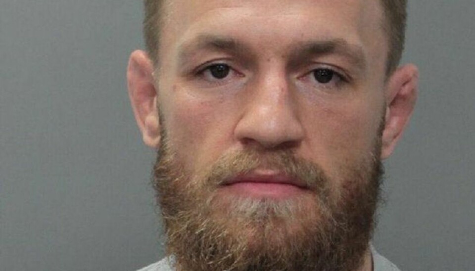 Verdensstjerne anholdt: Stjal fans telefon Miami Beach Police har frigivet et billede af den irske MMA-stjerne Conor McGregor efter hans anholdelse mandag. Foto: Handout/Reuters