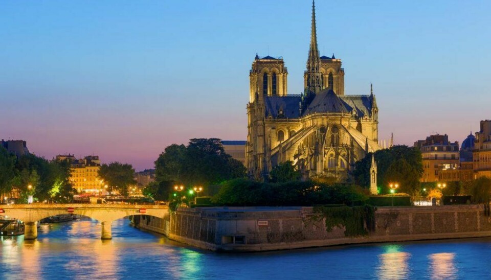 Et glemt pas til Frankrig kan spolere turen til Notre Dame, inden du kom afsted. Foto: Colourbox
