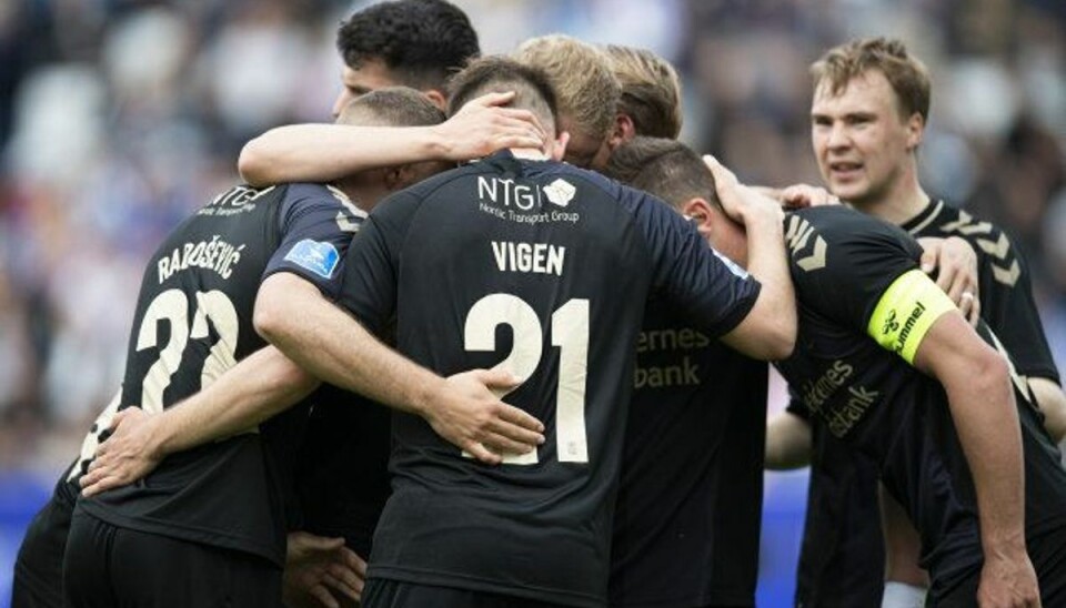 Brøndby er i Europa-playoff Kamil Wilczek (Brøndby – 20) scorer et yderst tvivlsomt mål. Superliga Fodbold Odense Boldklub mod Brøndby IF. Nature Energy Park. Lørdag den den 25 maj 2019.. (Foto: Claus Fisker/Ritzau Scanpix) Foto: Claus Fisker/Scanpix