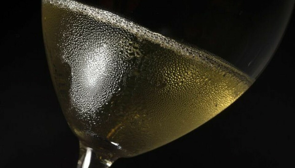 Vin tilbagekaldes: Låget kan flyve af Der er risiko for, at flasker af mousserende vin kan poppe med voldsom kraft, når låget skrues af. Derfor tilbagekalder Coop et parti af Moscato d’Asti. (Arkivfoto). Foto: Joel Saget/AFP