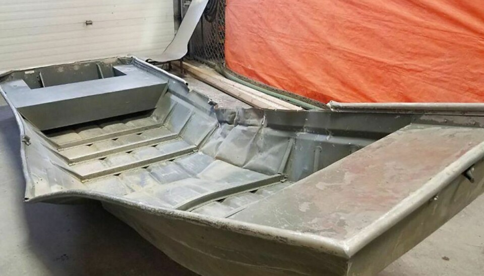 Canadisk Politi har fundet en efterladt robåd, som de formoder kan være blevet brugt af de to mistænkte. Klik videre og se flere billeder. Foto: Scanpix