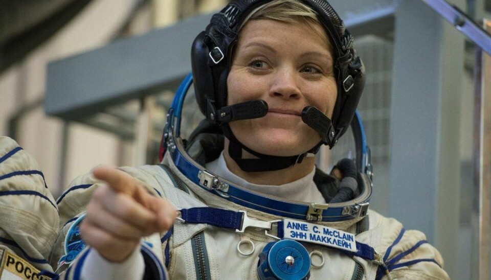 Anne McClain, amerikansk astronaut, som er lesbisk, er anklaget for identitetstyveri og ved på utilbørlig vis at have skaffet sig adgang til sin hustrus økonomiske oplysninger. Foto: Ritzau Scanpix.