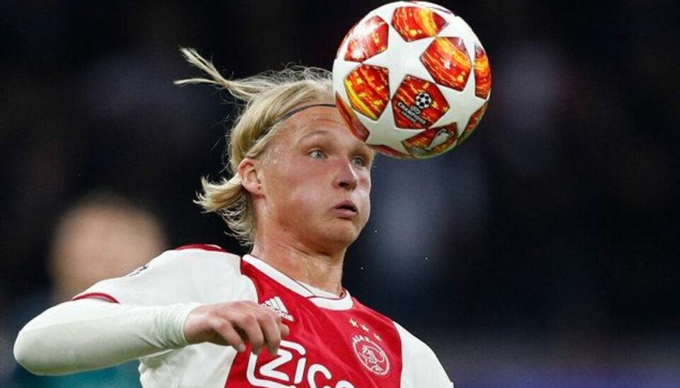 Kasper Dolberg forlader Ajax Amsterdam Kasper Dolberg kom til Ajax i 2016, men fremover skal han forsøge at finde vej til netmaskerne i franske Nice. (Arkivfoto) Foto: Adrian Dennis/AFP