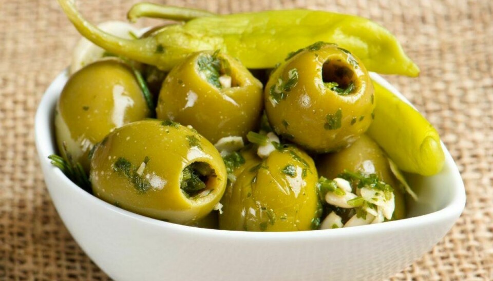 Har du købt for eksempel oliven i olie hos Tyrkeren Odder, bør du smide det ud. Der er nemlig fundet listeria i produktionen på stedet. KLIK VIDERE OG SE, HVILKE SYMPTOMER PÅ LISTERIA, DU BØR VÆRE OPMÆRKSOM PÅ. Arkivfoto.