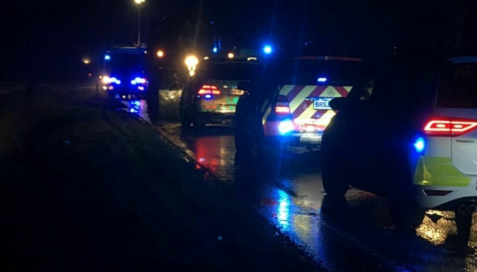 Den 22-årige kvinde, der fredag den 15. november kørte ind i en traktor, er tirsdag død af sine kvæstelser. KLIK VIDERE og se flere billeder. Foto: Presse-fotos.dk