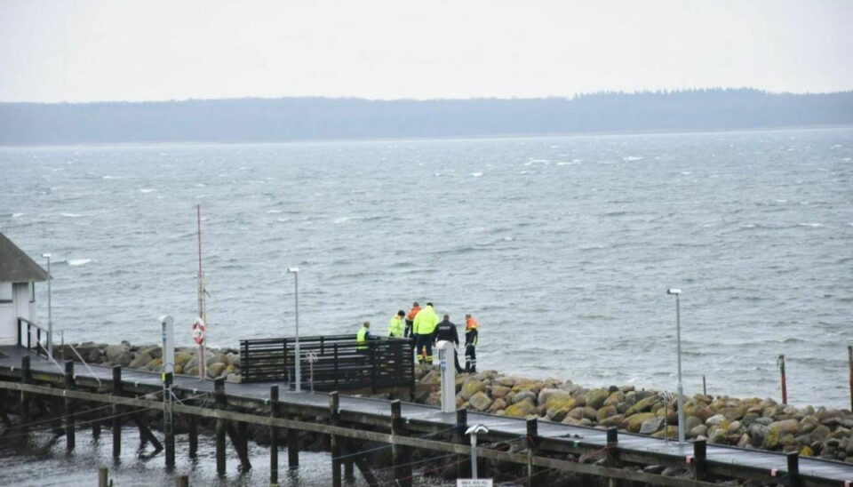 En død person er fundet i vandet. Foto: Presse-fotos.dk