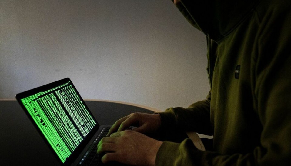 Hackerkaos med årskort: Attraktion i problemer Hackere kan nemt tvinge sig adgang til en masse information omkring dig. Foto: Scanpix