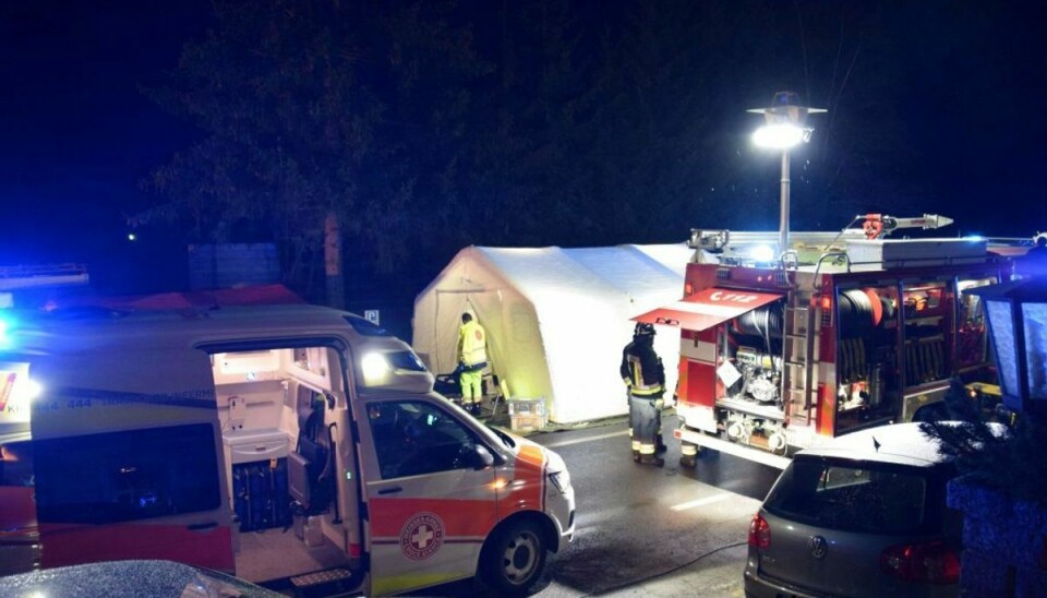 Seks personer blev dræbt og 11 kvæstet, da en påvirket mand kører ind i en gruppe af tyske turister Foto: VIGILI DEL FUOCO/Scanpix.