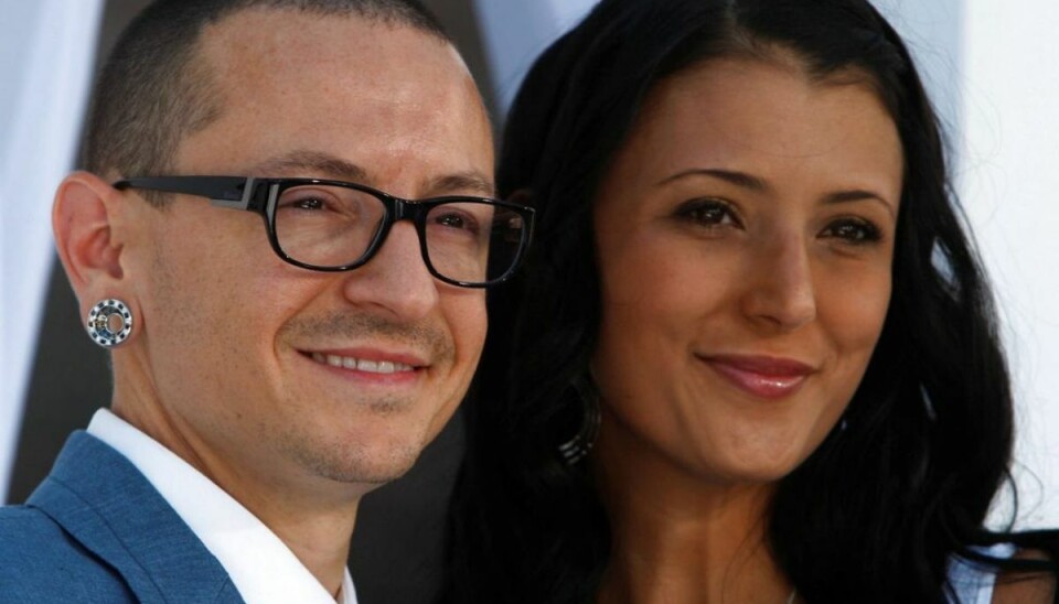 Efter selvmord: Nu er enken gift igen Chester Bennington og hustru Talinda i 2012. Foto: Scanpix
