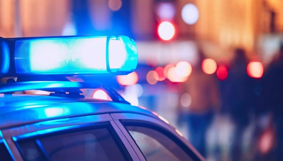 Kvinde skreg om hjælp: Politiet fik grineanfald En nabo anmeldte, at en kvinde skreg om hjælp, til politiet. Politiet fik sig noget af et grineanfald, da de undersøgte sagen. Foto: Colourbox/ Arkiv