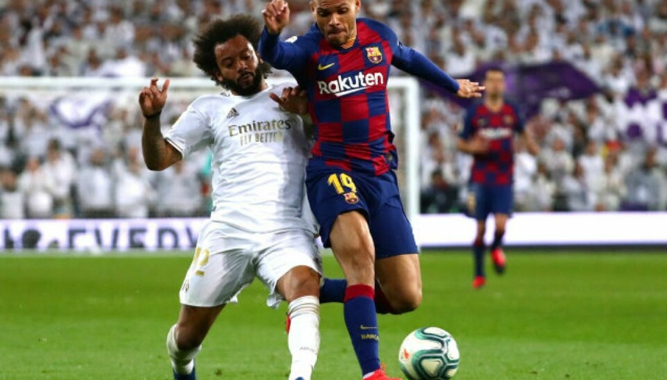 Martin Braithwaite (tv) fik 20 minutters spilletid, da FC Barcelona søndag tabte 0-2 til Real Madrid. Foto: Sergio Perez/Reuters