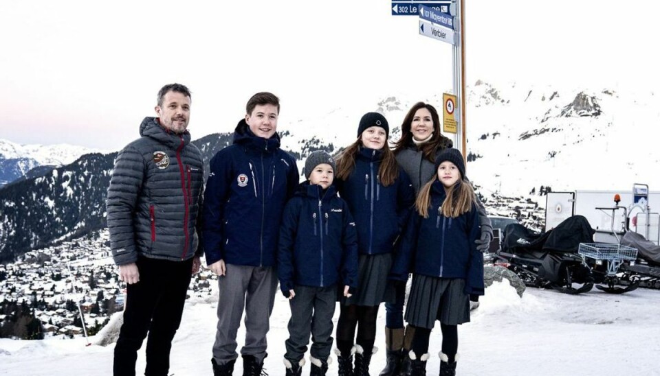 Kronprinsfamilien vender hjem før tid Kronprinsfamilien vender hjem til Danmark før tid. Foto: Ida Guldbæk Arentsen/Ritzau Scanpix.