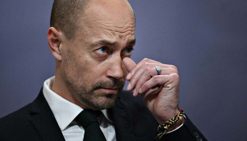 Drama: Oppositionen forlader forhandlingerne