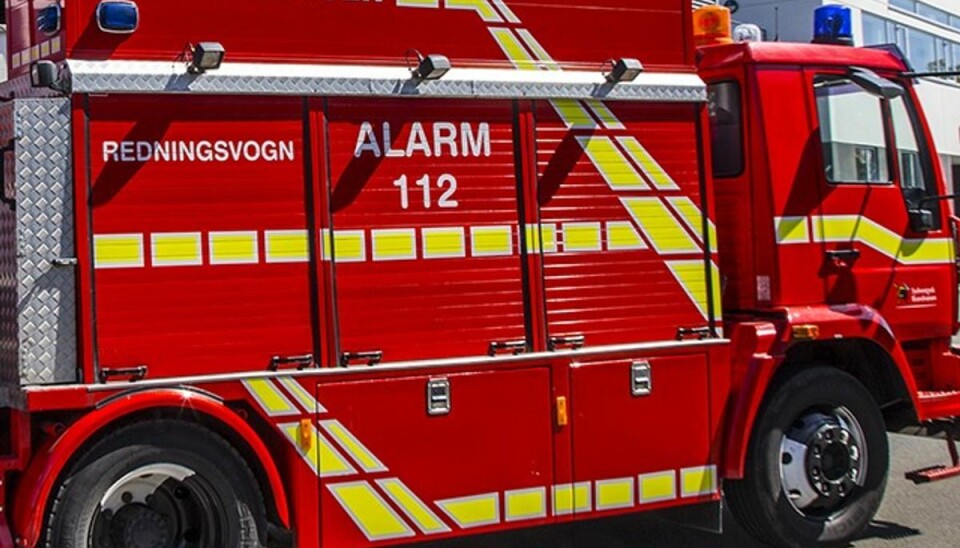 Gasflaske eksploderet i altan-brand En gasflaske eksploderede i en brand natten til onsdag på en altan på Vognmandsgade i Randers. Foto: René Lind Gammelmark/ Genre