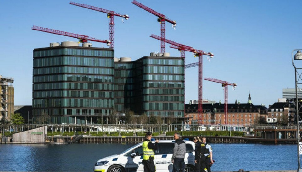 Lørdag aften blev der indført forbud mod ophold på Islands Brygge i København. Foto: Martin Sylvest/Scanpix