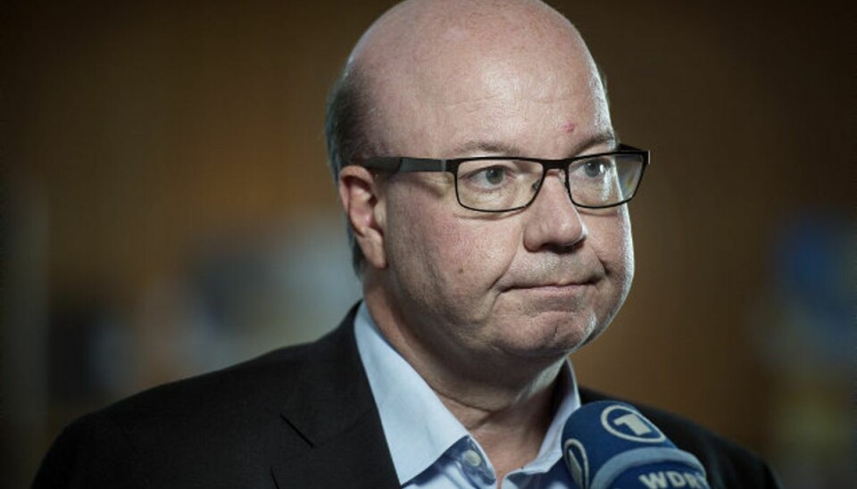 DBU-boss: Vi knokler i døgndrift DBU-formand Jesper Møller har en uge til at få alt på plads, så der kan spilles EM-fodbold i Parken til næste år. (Arkivfoto) Foto: Liselotte Sabroe/Scanpix