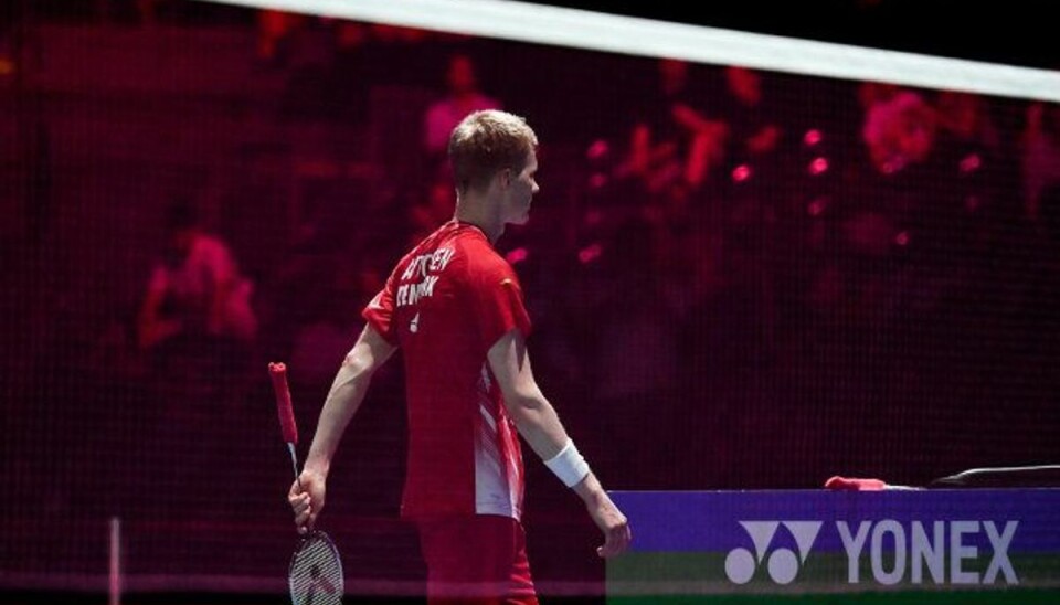 Antonsen er klar til semifinalen i China Open Anders Antonsen havde tabt fem ud af fem kampe mod Chou Tien Chen før fredagens opgør. (Arkivfoto) Foto: Fabrice Coffrini/AFP