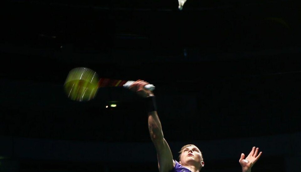 Axelsen ærgrer sig: -Spiller som en sæk nødder – Jeg er ærgerlig over at spille som en sæk nødder, siger Viktor Axelsen. Foto: MARWAN NAAMANI/Scanpix.