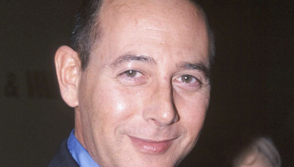 Det er nu blevet bekræftet, at Paul Reubens døde som følge af akut lungesvigt. Han blev 70 år gammel.