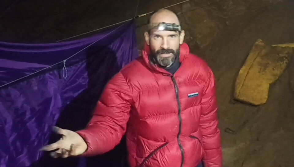 Den 40-årige huleforsker Mark Dickey takker den tyrkiske regering for hurtigt at komme ham til undsætning med medicinsk hjælp.