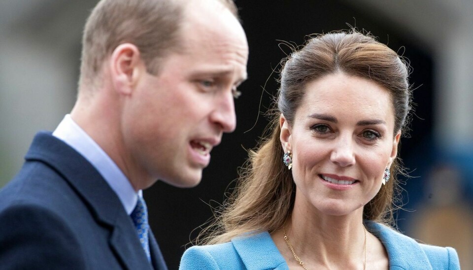 William og Kate har delt et opslag fra det britiske kongehus til ære for prins Phillip William og Kate har delt et opslag fra det britiske kongehus til ære for prins Phillip