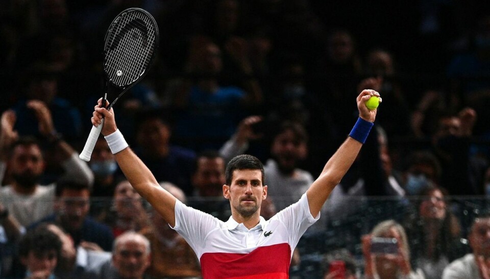 Novak Djokovic er sikker på at slutte øverst på verdensranglisten, når 2021 bliver til 2022. Novak Djokovic er sikker på at slutte øverst på verdensranglisten, når 2021 bliver til 2022.