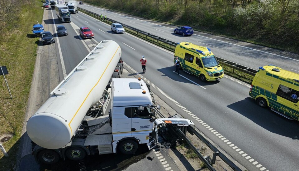 Voldsom ulykke på Vestmotorvejen. Voldsom ulykke på Vestmotorvejen.