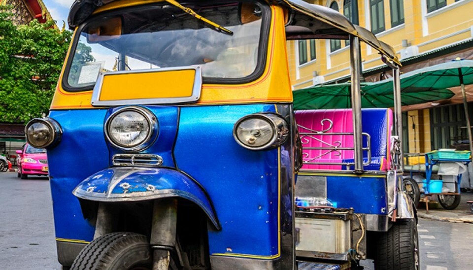 Sådan kan en tuk tuk se ud. Der er dog ingen melding om, hvorvidt kvindens var af den helt åbne slags. Foto: Colourbox. Sådan kan en tuk tuk se ud. Der er dog ingen melding om, hvorvidt kvindens var af den helt åbne slags. Foto: Colourbox.