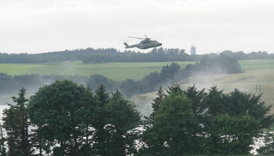 Der bruges helikopter i eftersøgningen af Frederik.