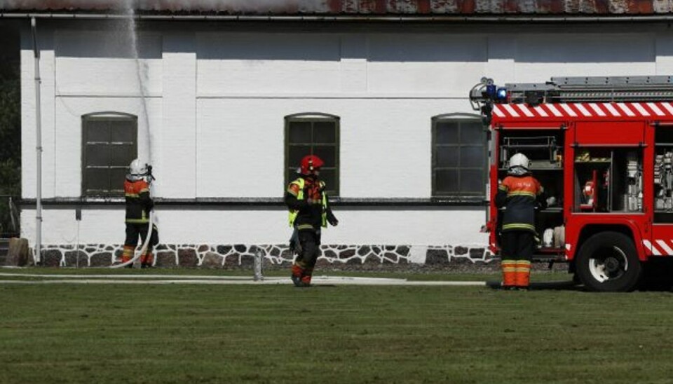 Ammoniaktank sprænger i luften: Gård i brand