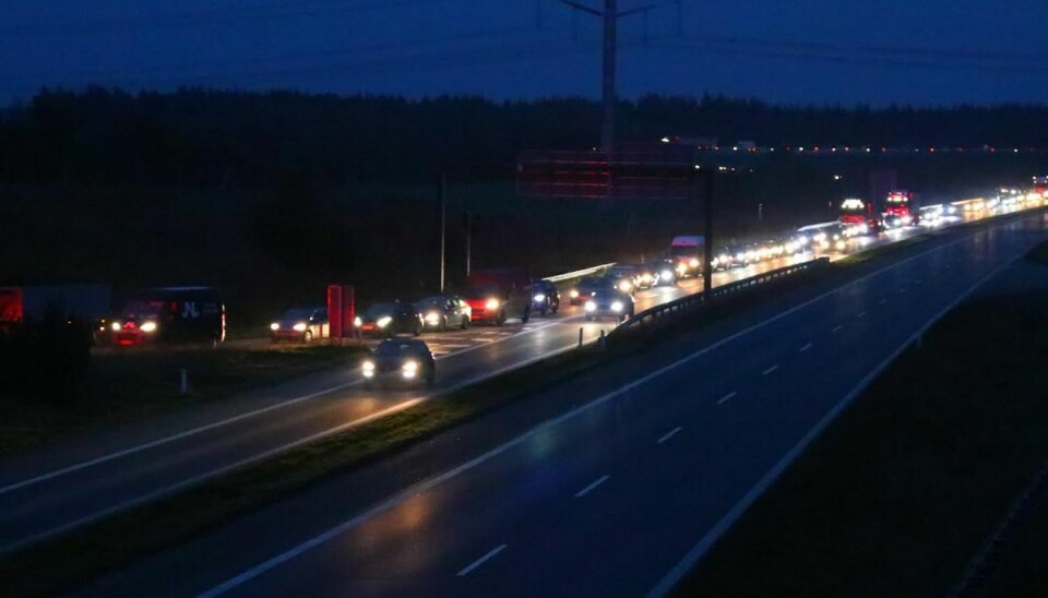 Motorvej spærret i begge retninger