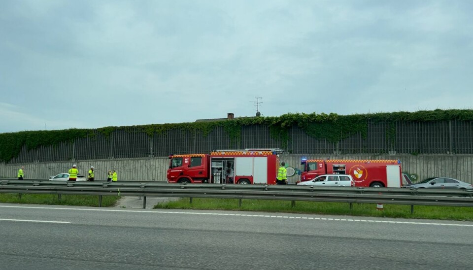 Motorvej helt spærret
