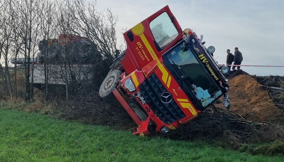 Voldsom lastbilulykke mellem Aulum og Holstebro.