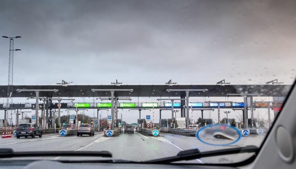 Blæst på Storebæltsbroen betyder, at det i en periode er forbudt at køre med vindfølsomme køretøjer her onsdag. Blæst på Storebæltsbroen betyder, at det i en periode er forbudt at køre med vindfølsomme køretøjer her onsdag.