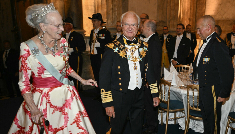 Fredag aften bliver kong Carl Gustafs 50 år på tronen fejret med en jubilæumsbanket på Stockholms Slot.
