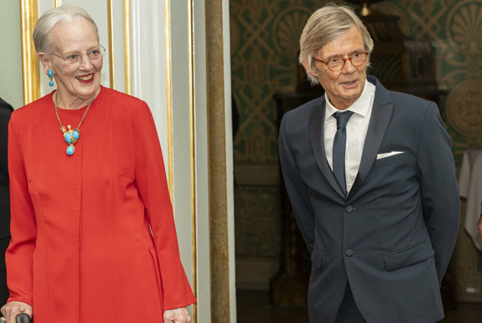 Bille August. De har arbejdet sammen på den nye Netflix-film 'Ehrengard: Forførelses kunst'. - Det har været et sjovt samarbejde. Åbent, frit og lystfuldt hele vejen igennem, siger han Bille August. De har arbejdet sammen på den nye Netflix-film 'Ehrengard: Forførelses kunst'. - Det har været et sjovt samarbejde. Åbent, frit og lystfuldt hele vejen igennem, siger han