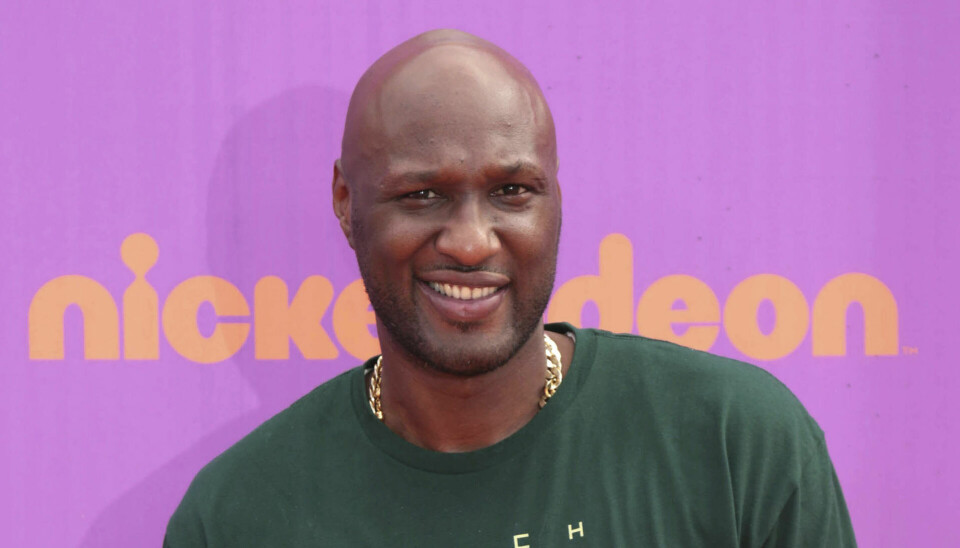 Lamar Odom bankede ind i to biler midt om natten.