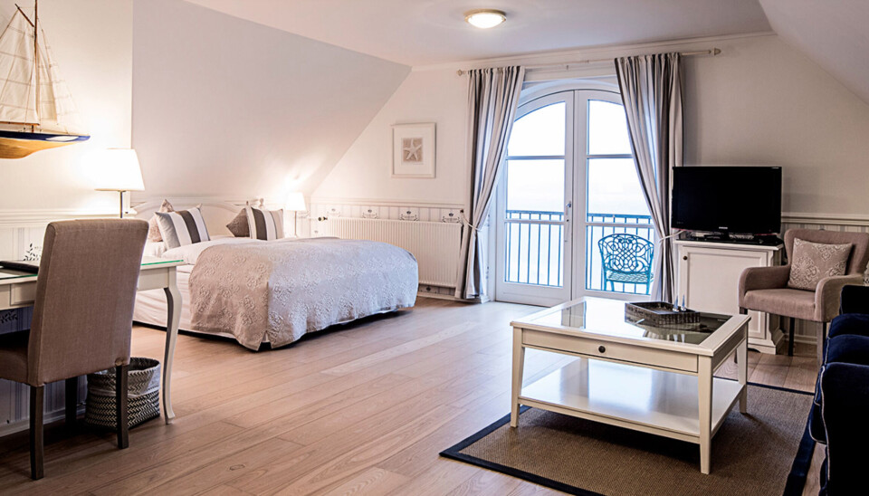 Hotellet har været kendt for luksusophold og god mad. Hotellet har været kendt for luksusophold og god mad.
