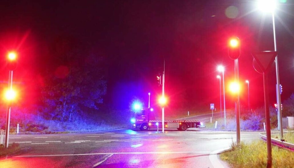 Rute 15 er spærret for al østgående trafik efter tirsdagens regnskyl.