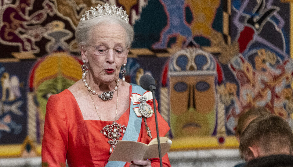 Dronning Margrethe holder tale for Christian ved fejringen af prinsens 18-års fødselsdag søndag på Christiansborg Slot