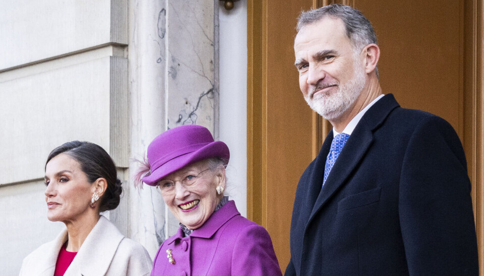 Dronning Margrethe ses her sammen med det spanske kongepar på Amalienborg mandag