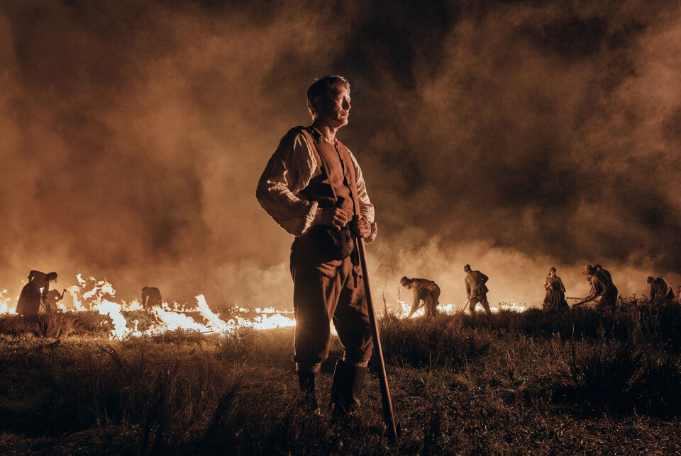 Danske Mads Mikkelsen spiller den fattige soldat Ludvig Kahlen i dramaet 'Bastarden'. Den præstation udløser lørdag aften en pris for Bedste Mandlige Hovedrolle ved European Film Awards. (Arkivfoto).