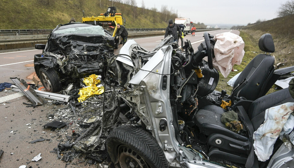 Kvinderne på forsæderne af denne Mercedes A blev dræbt af spøgelsesbilisten.