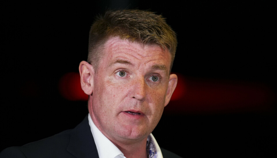 Færøernes lagmand, Aksel V. Johannesen, skal se håndbold i weekenden i Tyskland, men han skal også et smut forbi Danmark til tronskifte søndag og arrangement i Folketinget mandag. (Arkivfoto).