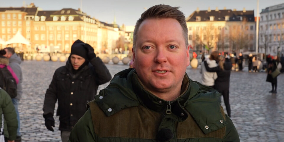 Kenn Agerholm er en af de mange danskere, som er mødt op for at hylde den kommende konge.