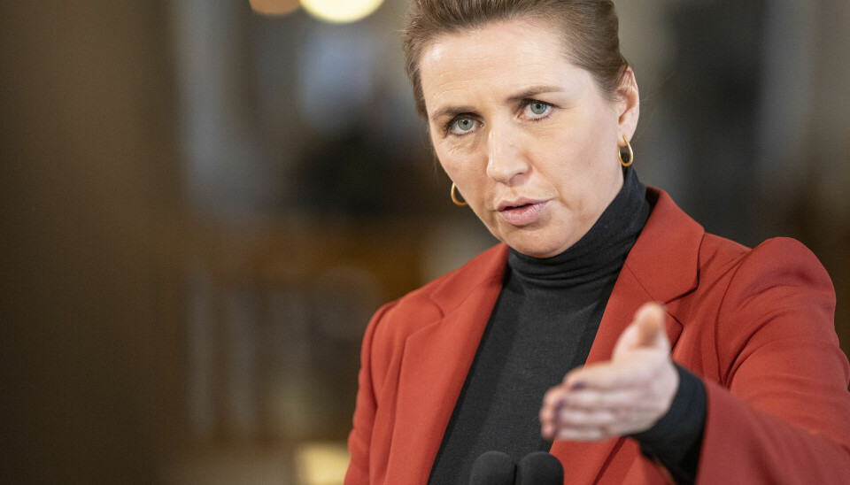 Statsminister Mette Frederiksen (S) kan ikke forklare pirat-pip. Og knap nok selv forstå det.